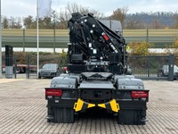 TMR8055_2753144 vehicle image