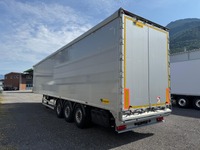 INTG9387_2956197 vehicle image
