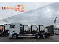 UNIK8334_2822881 vehicle image