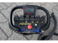 DOLD2821_3017614 vehicle image