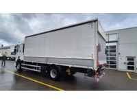 Rena3_2862376 vehicle image