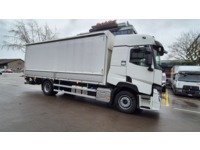 Rena3_2862376 vehicle image