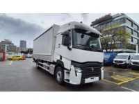 Rena3_2862376 vehicle image