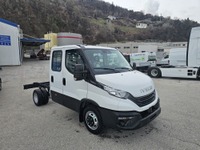 SEDU206_2102565 vehicle image