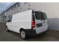 TOC1273_2740948 vehicle image