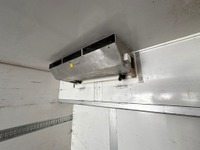 SAUR7607_2724457 vehicle image