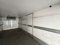 SAUR7607_2724457 vehicle image