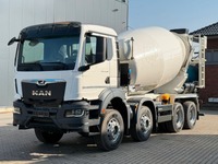 TMR8055_2868647 vehicle image