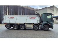 Rena3_2800625 vehicle image