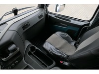 DOLD2821_2718708 vehicle image