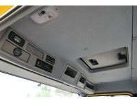 DOLD2821_2761648 vehicle image