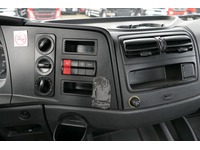 DOLD2821_2761648 vehicle image