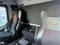 FLEI778_2948092 vehicle image