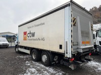 TOLA8240_2763608 vehicle image