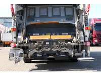 DOLD2821_2988863 vehicle image