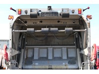 DOLD2821_2988863 vehicle image