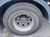 MBTR124_2752685 vehicle image