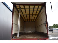 TOC1273_2824446 vehicle image