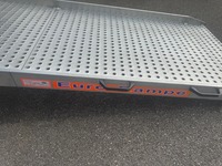 THUR7336_2715457 vehicle image