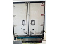 KIEN210_2823436 vehicle image