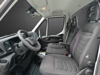 FLAA9869_2552352 vehicle image