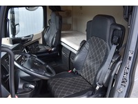 TOC1273_3057384 vehicle image