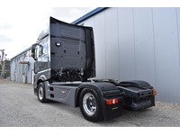 TOC1273_3057384 vehicle image