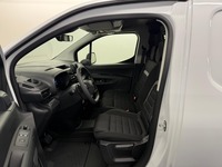 EFAG9324_2760413 vehicle image