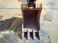 RINA4324_2917801 vehicle image