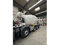 MANB1470_3001789 vehicle image