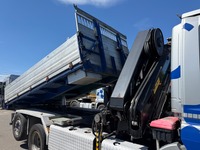 UNIK8334_2964577 vehicle image