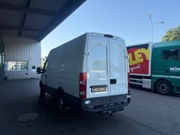 NAEF243_2926251 vehicle image