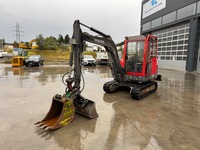 AGRO3463_2683647 vehicle image