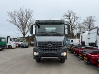 UNIK8334_2847145 vehicle image