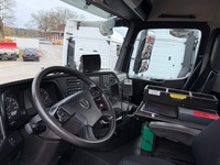 UNIK8334_2847145 vehicle image