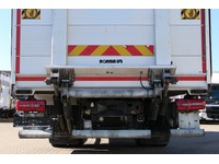 DOLD2821_3017602 vehicle image