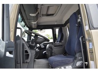 TOC1273_2671245 vehicle image