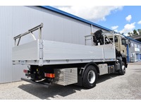 TOC1273_2671245 vehicle image