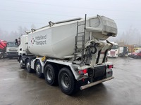 AGRO3463_2867411 vehicle image