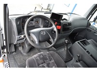 TOC1273_2934065 vehicle image