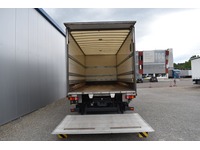 TOC1273_2934065 vehicle image