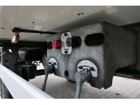 DOLD2821_2710351 vehicle image