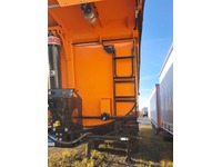 INTG9387_2755607 vehicle image