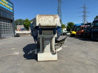 AGRO3463_2910046 vehicle image