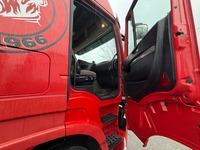 UNIK8334_2834865 vehicle image