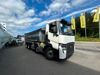 THOM6454_2974765 vehicle image