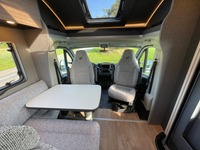 TART5813_2846370 vehicle image