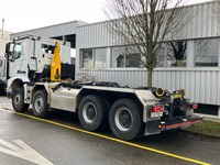 PEMA569_2554595 vehicle image