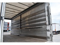 TOC1273_2661961 vehicle image