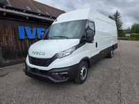 SOMM2698_2961292 vehicle image